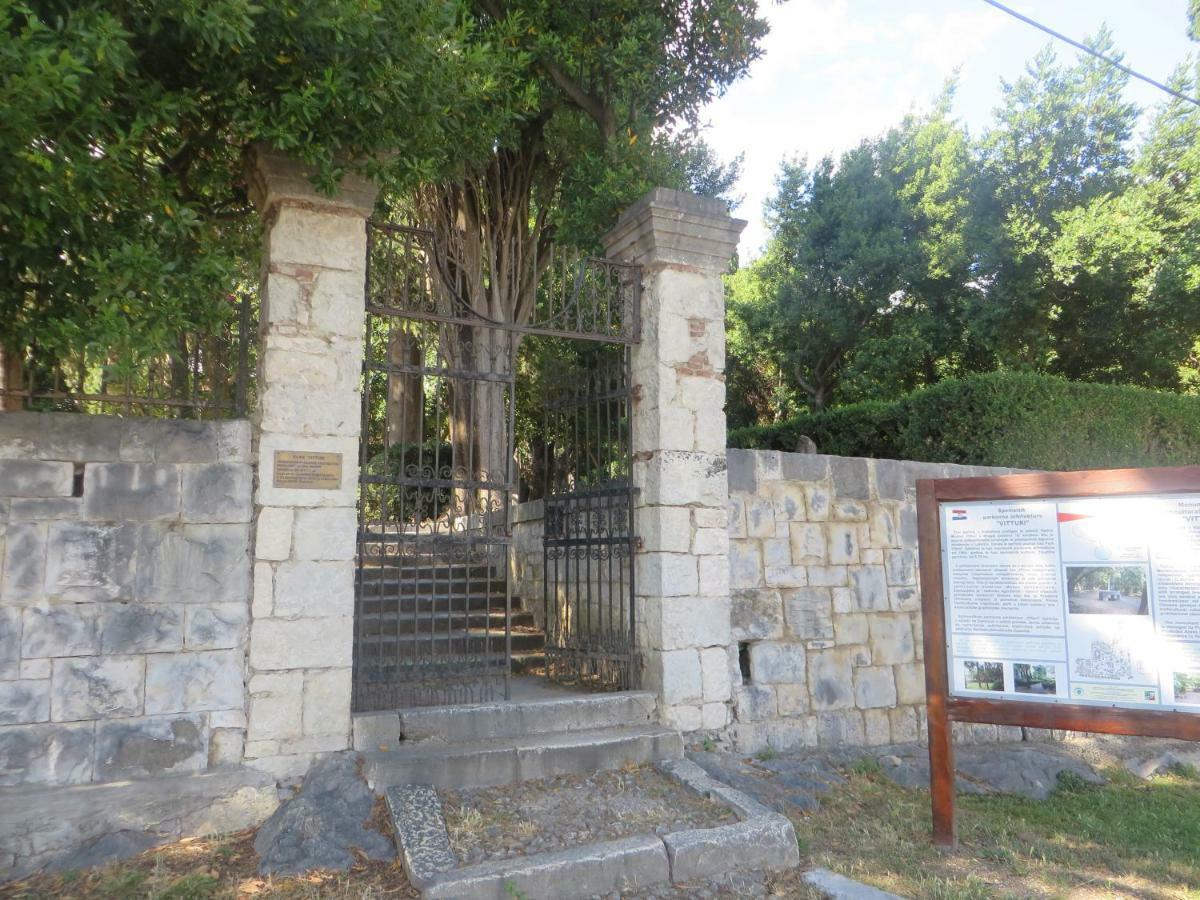 Villa Katarina Kastela Ngoại thất bức ảnh