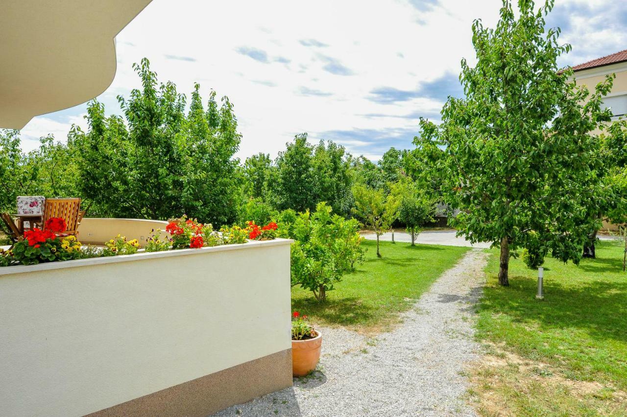 Villa Katarina Kastela Ngoại thất bức ảnh