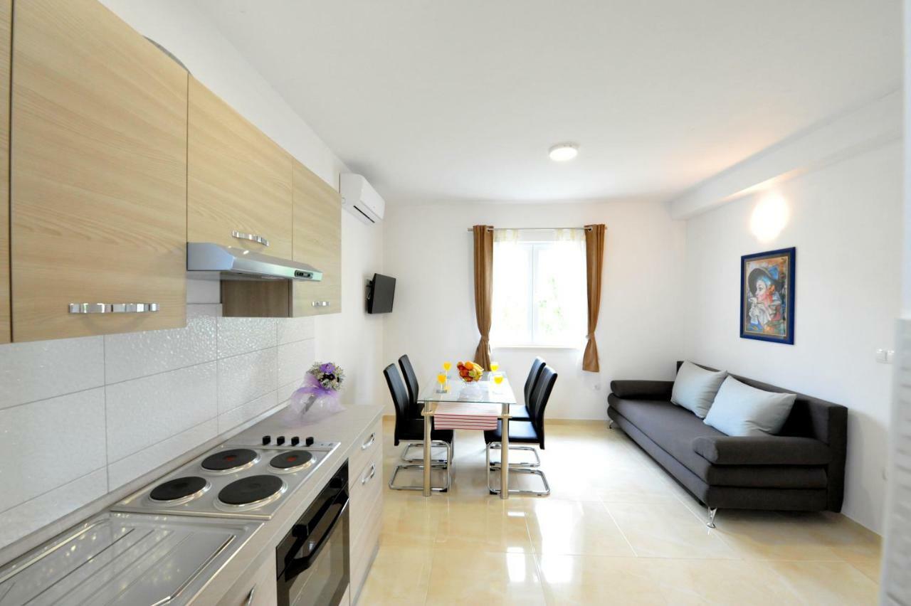 Villa Katarina Kastela Ngoại thất bức ảnh
